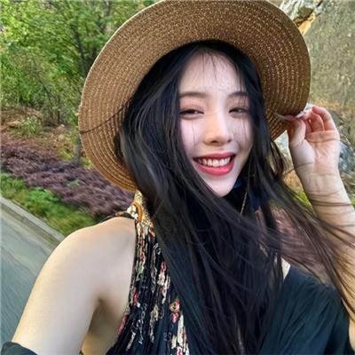 格洛丽亚在路上